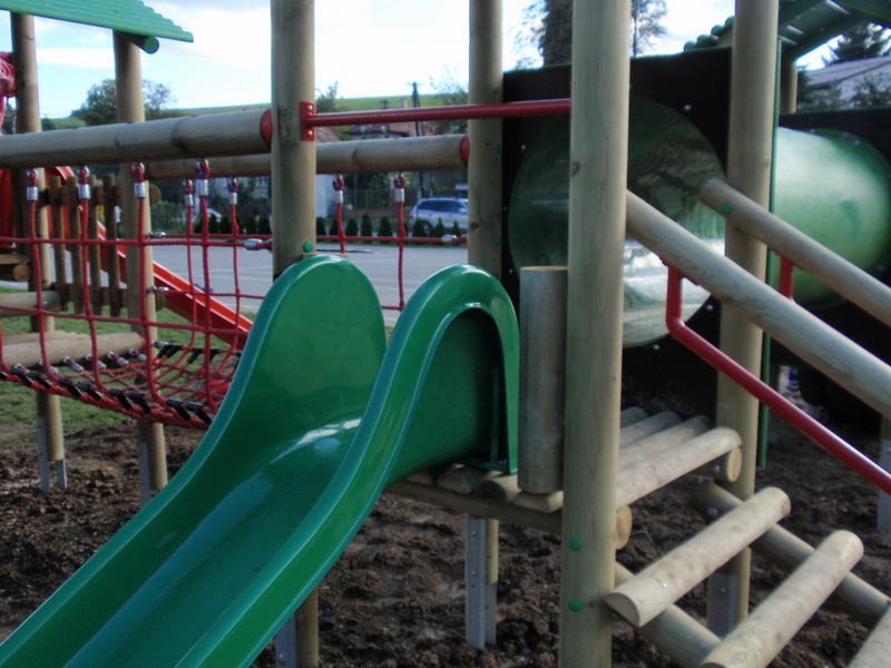 detske ihrisko Obec Kocurany, 2010