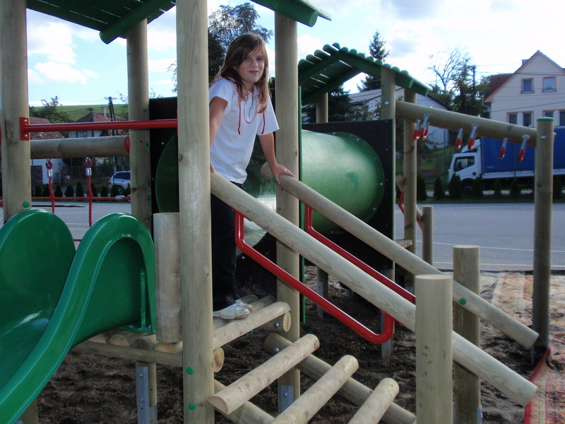 detske ihrisko Obec Kocurany, 2010