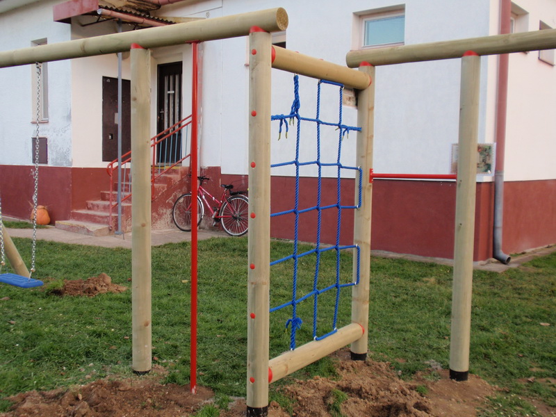 detske ihrisko MŠ Malinová, 2010