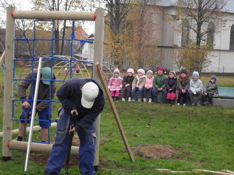 detske ihrisko MŠ Malinová, 2010