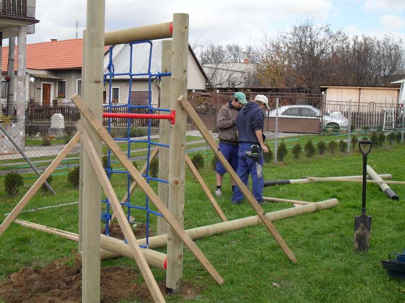 detske ihrisko MŠ Malinová, 2010
