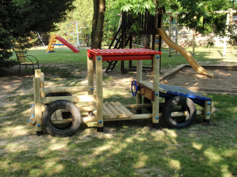 detske ihrisko MŠ Mierovo, 2011