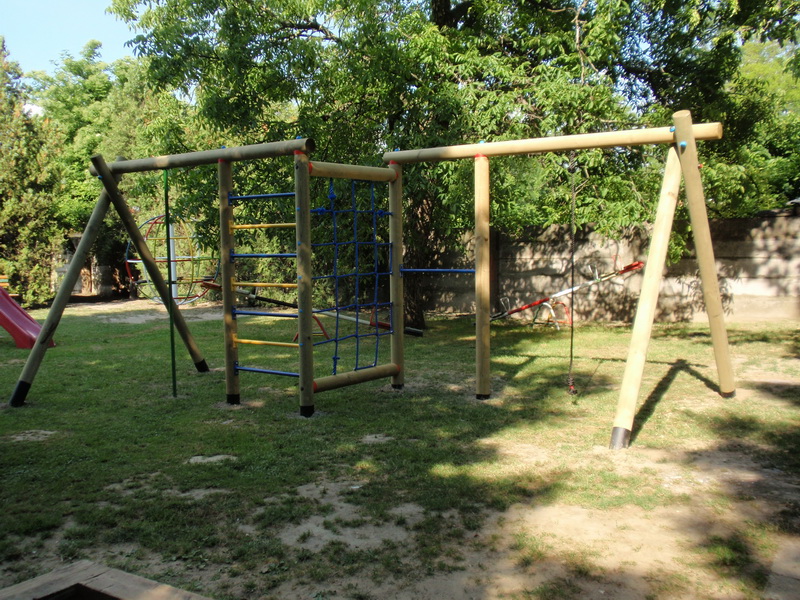 detske ihrisko MŠ Mierovo, 2011