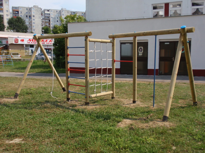 detske ihrisko MŠ Hlohovec, Hollého, 2010