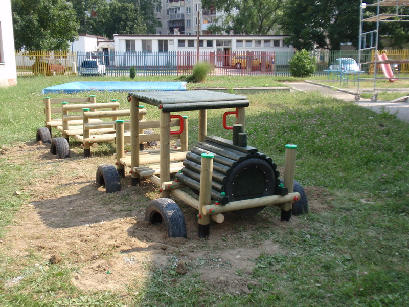 detske ihrisko MŠ Hlohovec, Hollého, 2010