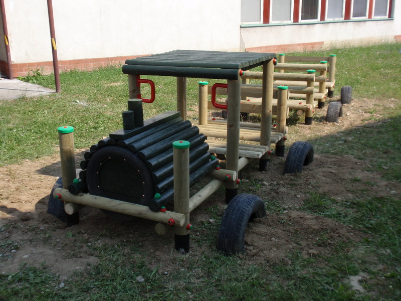 detske ihrisko MŠ Hlohovec, Hollého, 2010