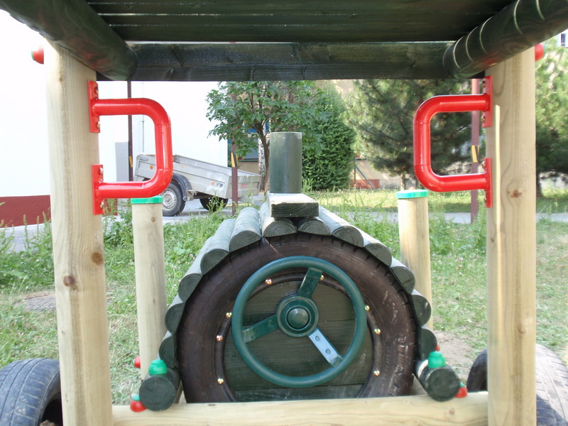 detske ihrisko MŠ Hlohovec, Hollého, 2010