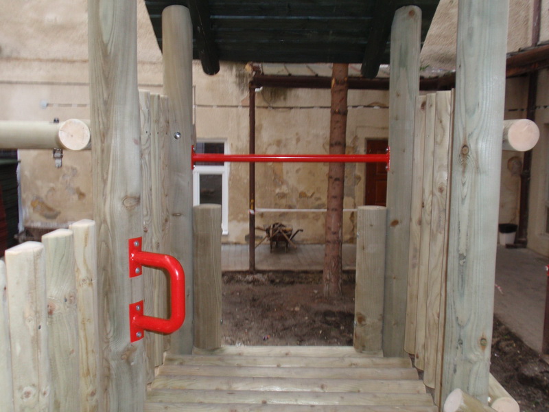 detske ihrisko ZŠ Trnava, Halenárska, 2010