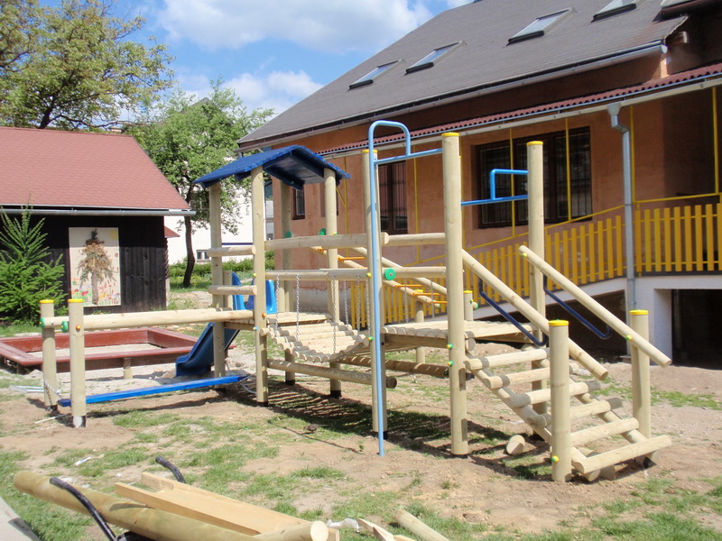 detske ihrisko Katolícka MŠ Revúca, Ormisova, 2011