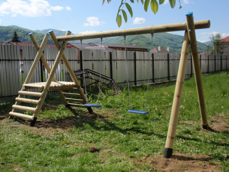 detske ihrisko Katolícka MŠ Revúca, Ormisova, 2011