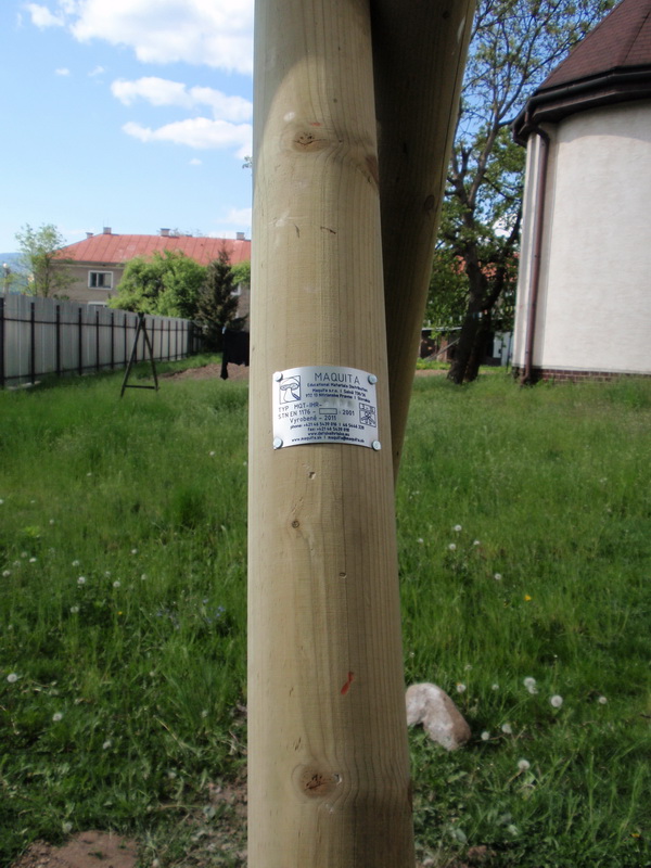 detske ihrisko Katolícka MŠ Revúca, Ormisova, 2011