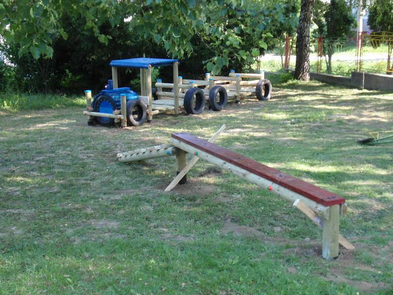 detske ihrisko Obec Pastuchov, 2011