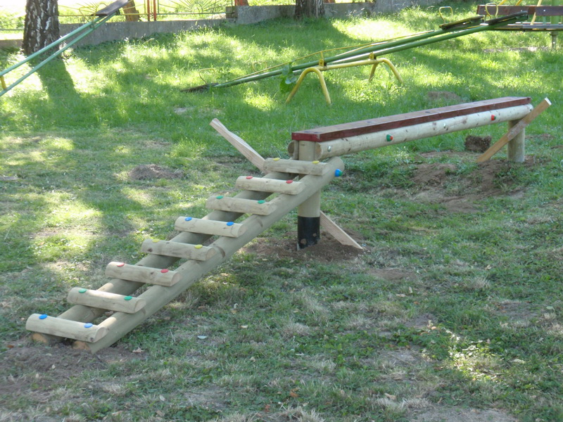 detske ihrisko Obec Pastuchov, 2011