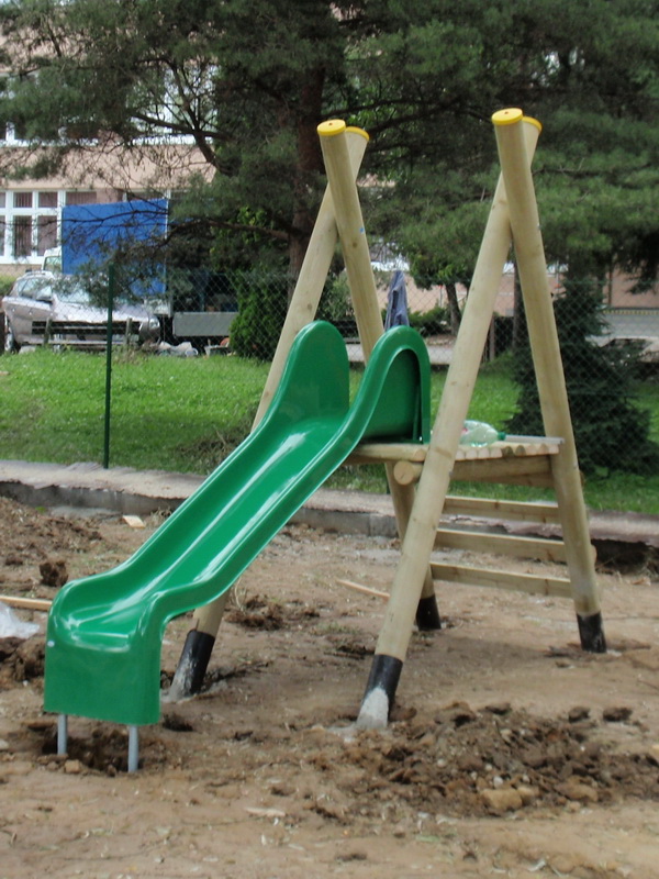 detske ihrisko ZŠ Bardejov, Pod Vinbargom, 2010
