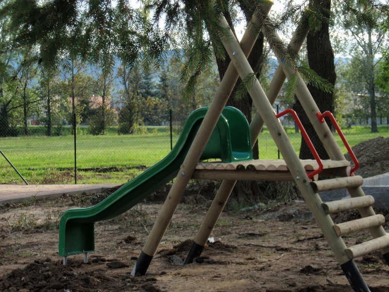detske ihrisko ZŠ Bardejov, Pod Vinbargom, 2010