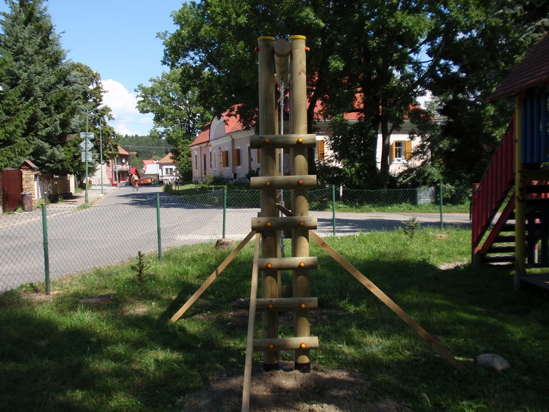 detske ihrisko Obec Podtureň, 2010