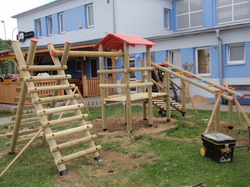 detske ihrisko Mestský športový areál, Stará Turá, 2011