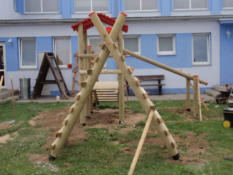 detske ihrisko Mestský športový areál, Stará Turá, 2011