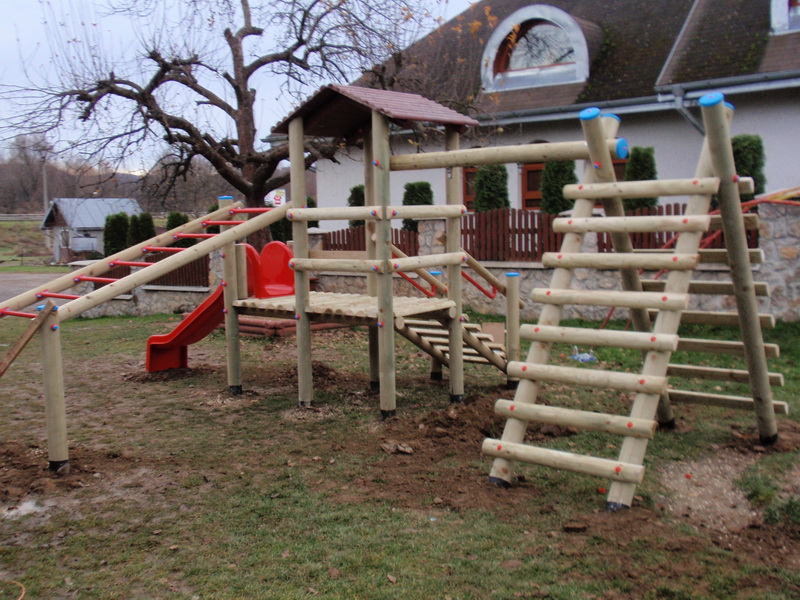 detske ihrisko Obec Kochanovce, 2010