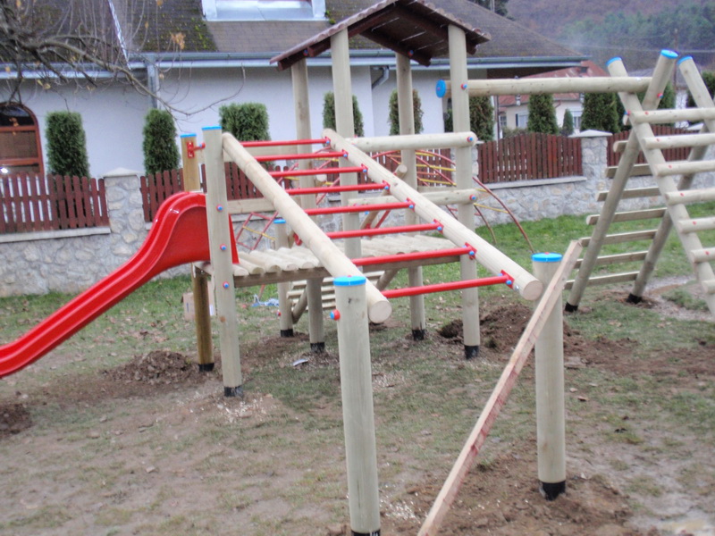 detske ihrisko Obec Kochanovce, 2010