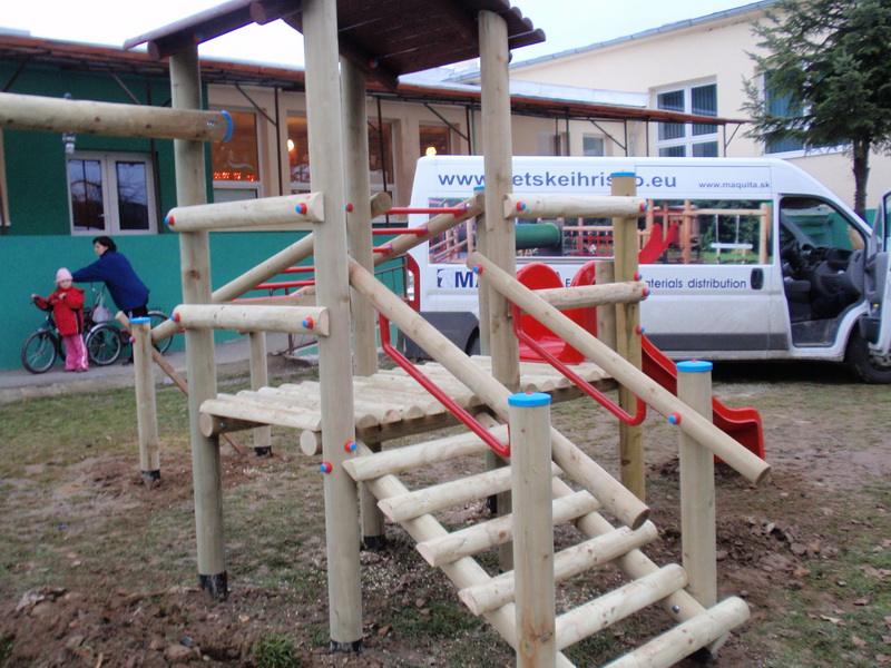 detske ihrisko Obec Kochanovce, 2010