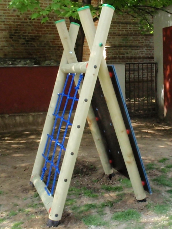 detske ihrisko MŠ Trnava, Vajanského, 2011