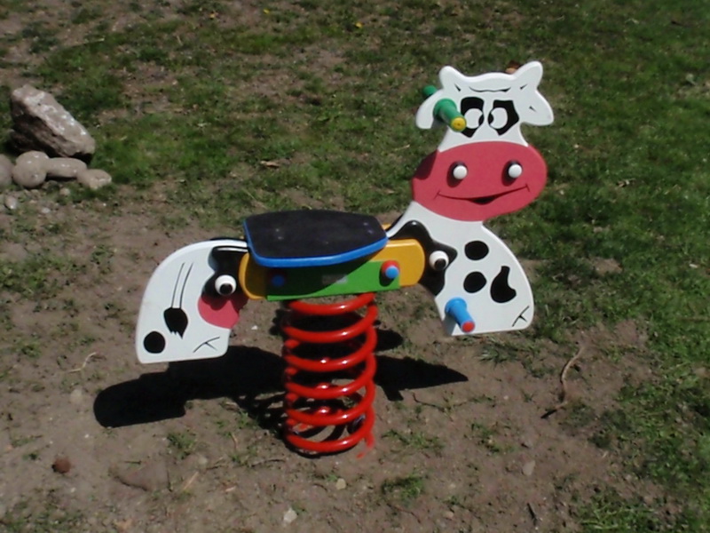 detske ihrisko MŠ Liptovský Mikuláš, Nábrežie 4.apríla, 2011