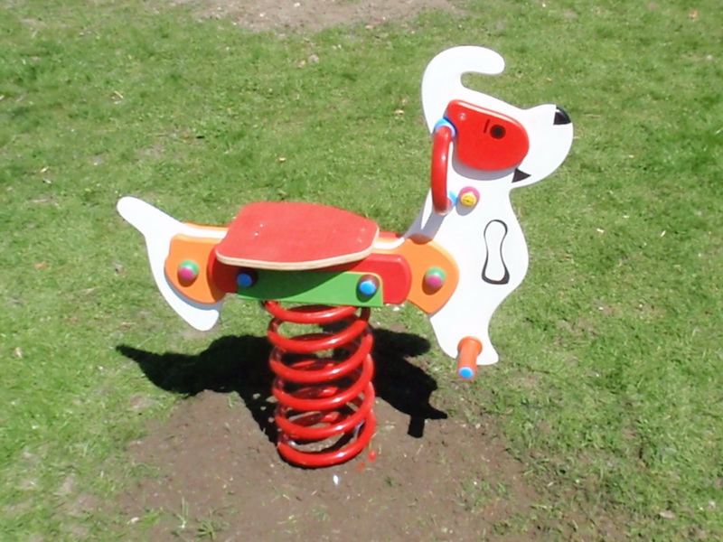 detske ihrisko MŠ Liptovský Mikuláš, Nábrežie 4.apríla, 2011