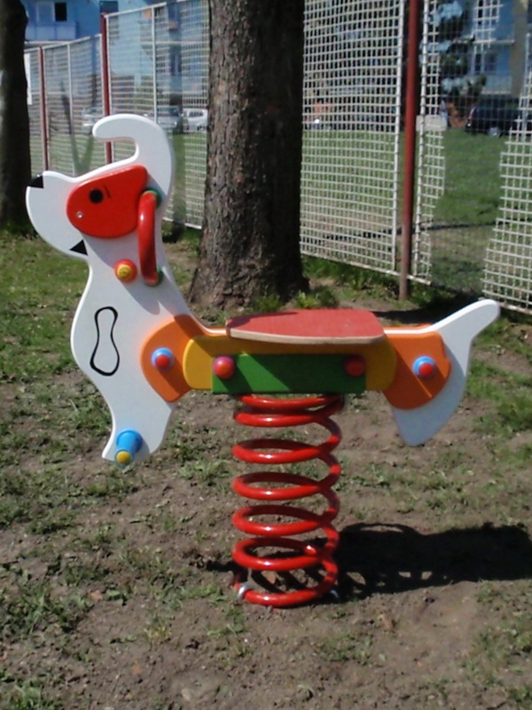 detske ihrisko MŠ Liptovský Mikuláš, Nábrežie 4.apríla, 2011