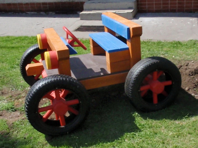 detske ihrisko MŠ Liptovský Mikuláš, Nábrežie 4.apríla, 2011