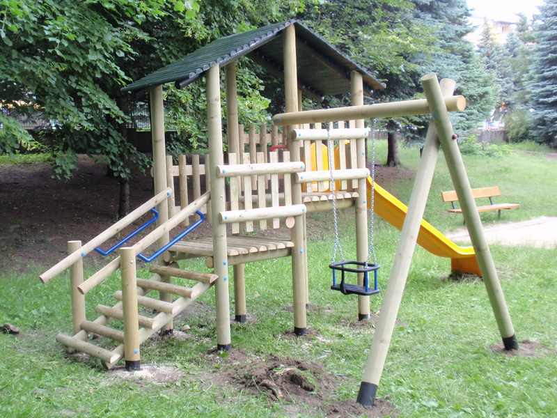 detske ihrisko MŠ Banská Bystrica, Družby, 2011