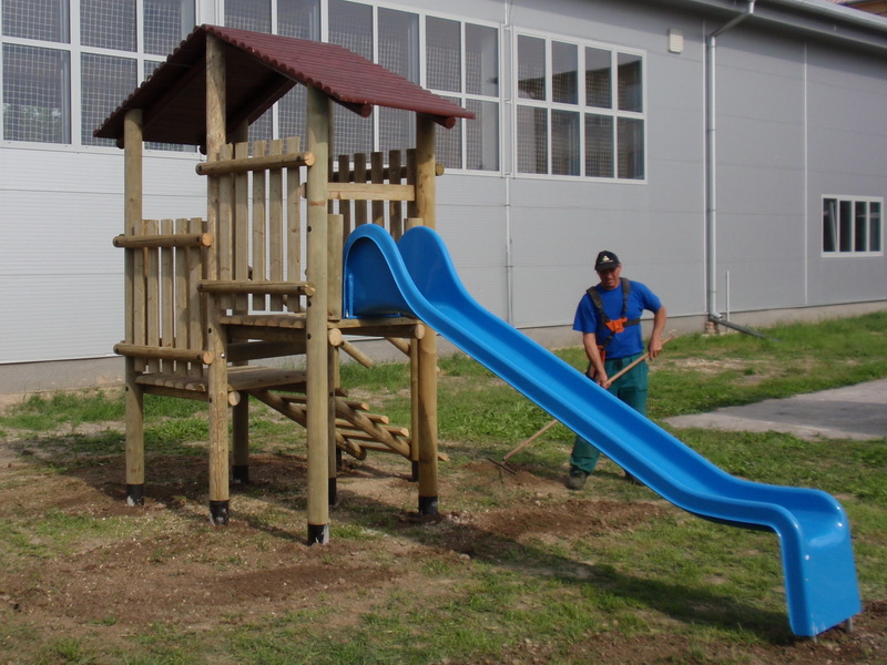 detske ihrisko ZŠ Bučany, 2010