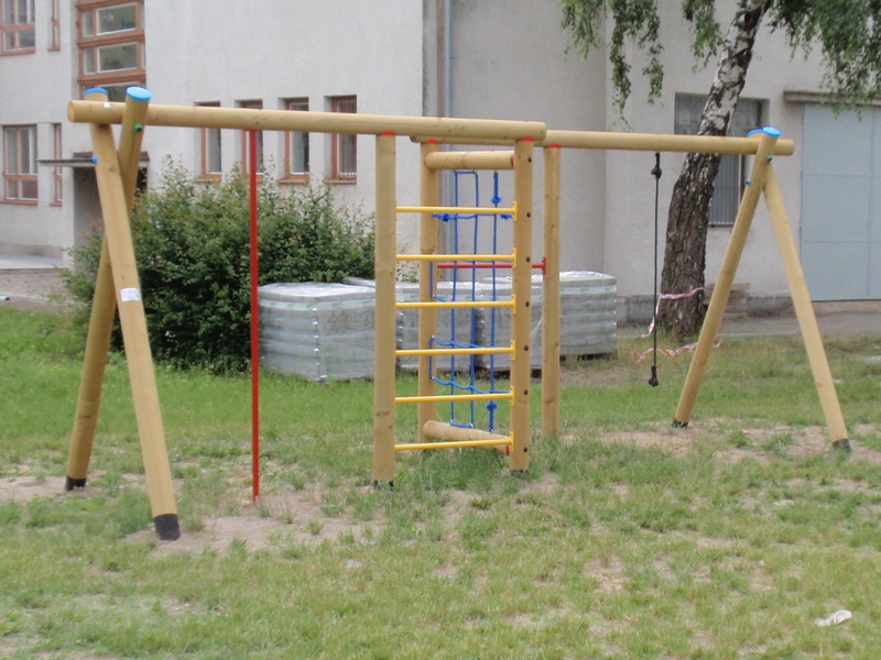 detske ihrisko ZŠ Zohor, 2011