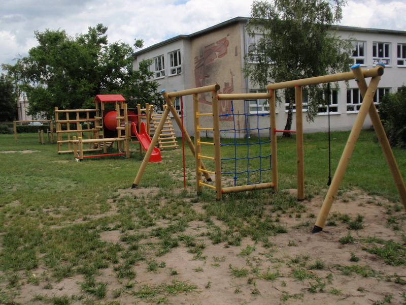 detske ihrisko ZŠ Zohor, 2011