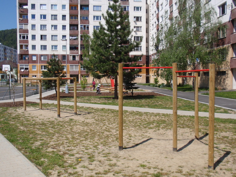 detske ihrisko Mesto Považská Bystrica, 2009