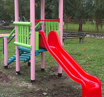 detske ihrisko MŠ Spišská Nová Ves, Jilemnického, 2013