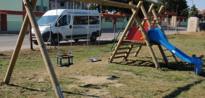 detske ihrisko Obec Pravenec, 2013