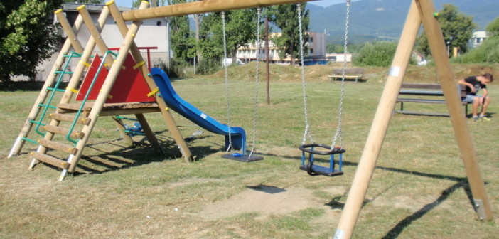 detske ihrisko Obec Pravenec, 2013