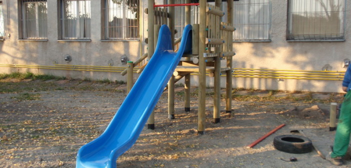 detske ihrisko Obec Iža, 2011
